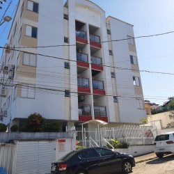 Apartamentos com 96m², 3 quartos, 1 suíte, 1 garagem, no bairro Estreito em Florianópolis