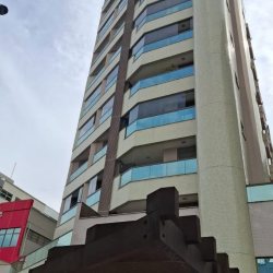 Apartamentos com 131m², 2 quartos, 2 suítes, 2 garagens, no bairro Trindade em Florianópolis