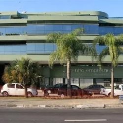 Sala com 63m², 2 garagens, no bairro Centro em Florianópolis