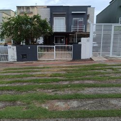 Sobrado Residencial com 138m², 2 quartos, 1 garagem, no bairro Ingleses do Rio Vermelho em Florianópolis