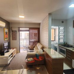 Apartamentos com 62m², 2 quartos, 1 suíte, 1 garagem, no bairro Pantanal em Florianópolis