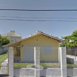Casa Residencial com 241m², 6 quartos, 6 garagens, no bairro Ingleses em Florianópolis