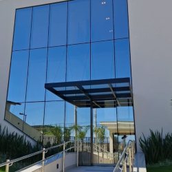 Apartamentos com 98m², 3 quartos (sendo 1 suíte), 2 garagens, no bairro Monte Verde em Florianópolis