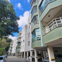 Apartamentos com 92m², 3 quartos, 1 suíte, 1 garagem, no bairro Pantanal em Florianópolis