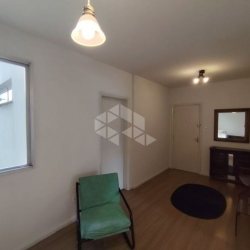 Apartamentos com 49m², 1 quarto, no bairro Centro em Florianópolis