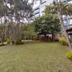 Terreno Comercial/Residencial com 73300m², no bairro Saco Grande em Florianópolis