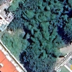 Terrenos Residenciais com 693m², no bairro Carvoeira em Florianópolis