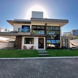 Casa em Condomínio com 275m², 4 quartos, 3 suítes, 6 garagens, no bairro Campeche em Florianópolis