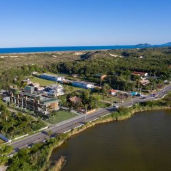 Loft com 53m², 1 quarto (sendo 1 suíte), 1 garagem, no bairro Lagoa Da Conceição em Florianópolis