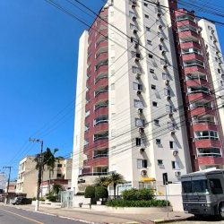 Apartamentos com 135m², 4 quartos, 3 suítes, 2 garagens, no bairro Estreito em Florianópolis