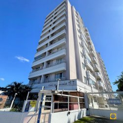 Apartamentos com 60m², 2 quartos, 1 suíte, 1 garagem, no bairro Areias em São José