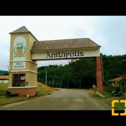 Chacara com 0m², 1 quarto, no bairro Centro em Anitápolis