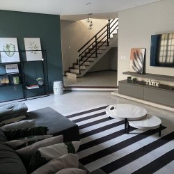 Casa Residencial com 350m², 4 quartos, 4 suítes, 3 garagens, no bairro Jurerê Internacional em Florianópolis