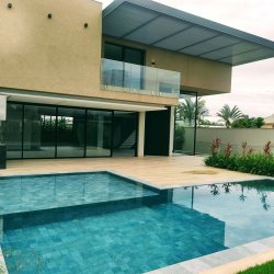 Casa Residencial com 700m², 5 quartos, 5 suítes, 6 garagens, no bairro Jurerê Internacional em Florianópolis