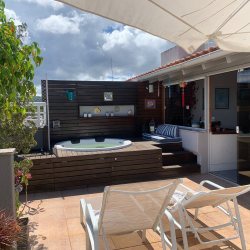 Apartamentos com 186m², 4 quartos, 1 suíte, 2 garagens, no bairro Jurerê Internacional em Florianópolis