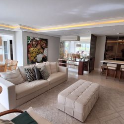 Apartamentos com 176m², 4 quartos, 4 suítes, 3 garagens, no bairro Jurerê Internacional em Florianópolis