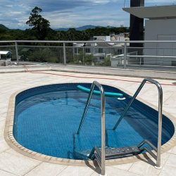 Cobertura com 226m², 3 quartos, 2 suítes, 2 garagens, no bairro Jurerê Internacional em Florianópolis