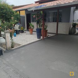 Casa Residencial com 51m², 2 quartos, 1 garagem, no bairro São João Do Rio Vermelho em Florianópolis