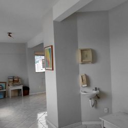 Sala com 42m², no bairro Centro em Florianópolis