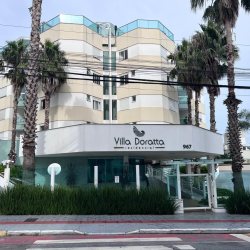 Apartamentos com 67m², 2 quartos (sendo 1 suíte), 1 garagem, no bairro Abraão em Florianópolis