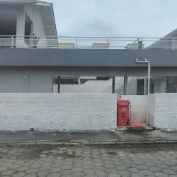Pousada com 253m², 10 quartos, 6 garagens, no bairro Ingleses do Rio Vermelho em Florianópolis