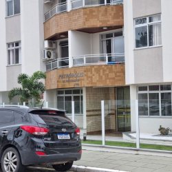 Apartamentos com 100m², 3 quartos (sendo 1 suíte), 1 garagem, no bairro Capoeiras em Florianópolis