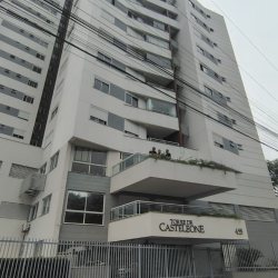 Apartamentos com 76m², 2 quartos, 1 suíte, 1 garagem, no bairro Capoeiras em Florianópolis