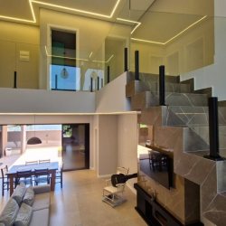 Casa em Condomínio com 228m², 3 quartos, 1 suíte, 2 garagens, no bairro Vargem Grande em Floranópolis