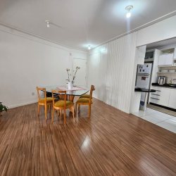 Apartamentos com 103m², 3 quartos, 1 suíte, 2 garagens, no bairro Itacorubi em Florianópolis