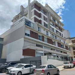Studio Residencial com 32m², 1 garagem, no bairro Centro em Florianópolis