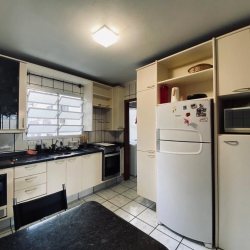 Apartamentos com 84m², 3 quartos, 1 suíte, 1 garagem, no bairro Centro em Florianópolis