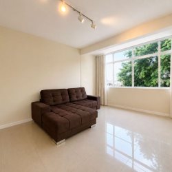 Apartamentos com 90m², 3 quartos (sendo 1 suíte), 1 garagem, no bairro Centro em Florianópolis