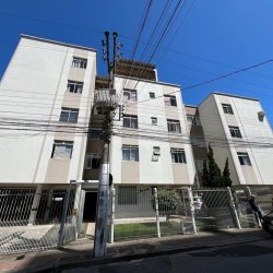 Apartamentos com 80m², 2 quartos (sendo 1 suíte), 1 garagem, no bairro Canto em Florianópolis