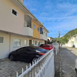 Apartamentos com 55m², 2 quartos, 1 garagem, no bairro Ingleses em Florianópolis