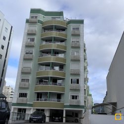 Apartamentos com 71m², 2 quartos (sendo 1 suíte), 2 garagens, no bairro Itacorubi em Florianópolis