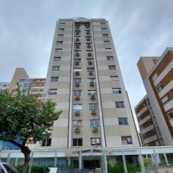 Apartamentos com 67m², 2 quartos, 1 suíte, 1 garagem, no bairro Centro em Florianópolis