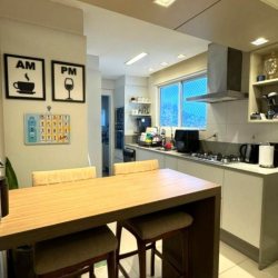 Apartamentos com 110m², 3 quartos (sendo 1 suíte), 2 garagens, no bairro Agronômica em Florianópolis