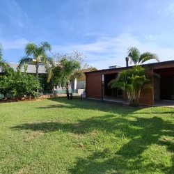 Casa em Condomínio com 105m², 2 quartos, 2 garagens, no bairro São João Do Rio Vermelho em Florianópolis