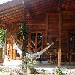 Sitio com 210m², 3 quartos (sendo 2 suítes), 10 garagens, no bairro Ratones em Florianópolis