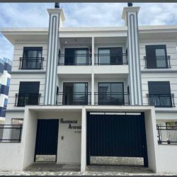 Apartamentos com 60m², 2 quartos (sendo 1 suíte), 1 garagem, no bairro Ingleses do Rio Vermelho em Florianópolis