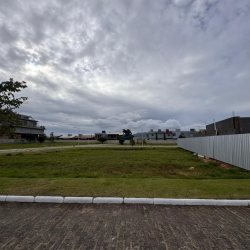 Terrenos Residenciais com 385m², no bairro Campeche em Florianópolis