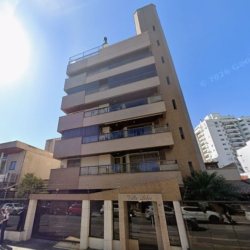 Cobertura com 327m², 5 quartos (sendo 2 suítes), 3 garagens, no bairro Trindade em Florianópolis