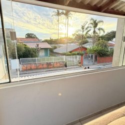 Sobrado Residencial com 76m², 4 quartos, 1 garagem, no bairro Ingleses do Rio Vermelho em Florianópolis
