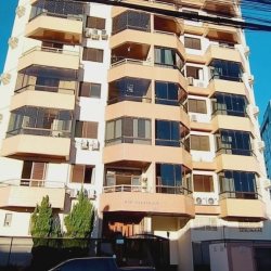 Apartamentos com 110m², 3 quartos (sendo 1 suíte), 1 garagem, no bairro Kobrasol em São José