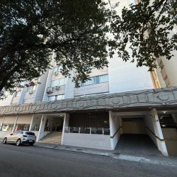 Apartamentos com 53m², 1 quarto, 1 garagem, no bairro Centro em Florianópolis
