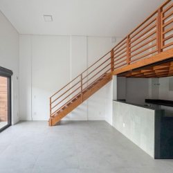 Studio Residencial com 54m², 1 quarto, 1 garagem, no bairro Monte Verde em Florianópolis