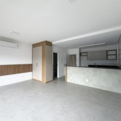 Studio Residencial com 44m², 1 quarto, 1 garagem, no bairro Monte Verde em Florianópolis