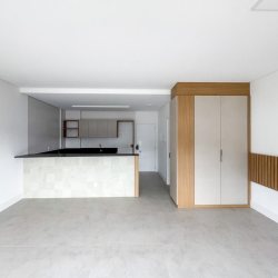 Studio Residencial com 46m², 1 quarto, 1 garagem, no bairro Monte Verde em Florianópolis