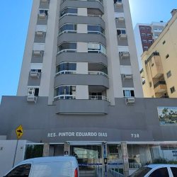 Apartamentos com 70m², 2 quartos, 1 garagem, no bairro Barreiros em São José