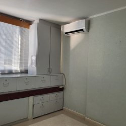 Sala com 27m², no bairro Centro em Florianópolis